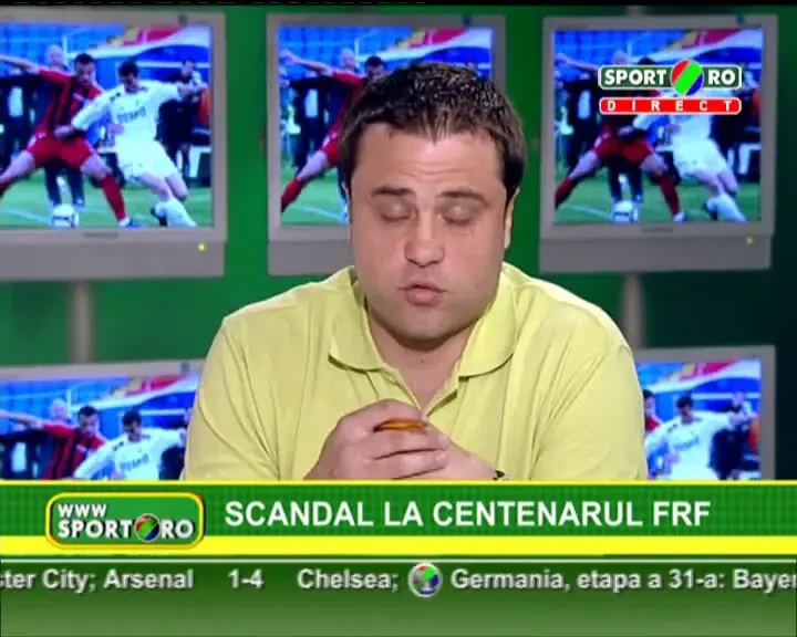 INCREDIBIL! Craciunescu huiduit la FRF, dupa ce a refuzat sa fie premiat de Mircea Sandu!