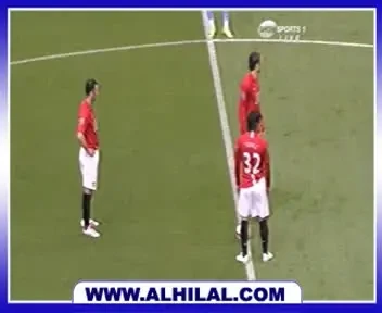 VIDEO: Carlos Tevez danseaza pe terenul de fotbal: Misca-ti fundul!