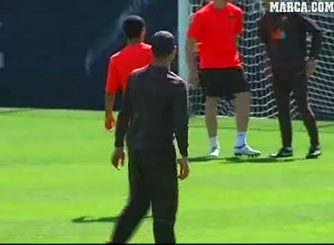 VIDEO: Messi, 500 de euro amenda pentru 1 MINUT de intarziere la antrenamente!