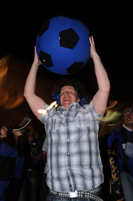 FOTO si VIDEO - cele mai TARI imagini de la petrecerea lui Inter 17!_5