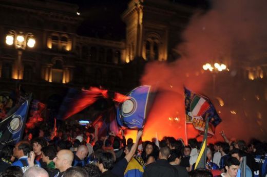 FOTO si VIDEO - cele mai TARI imagini de la petrecerea lui Inter 17!_13