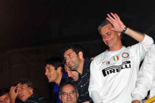 FOTO si VIDEO - cele mai TARI imagini de la petrecerea lui Inter 17!_51
