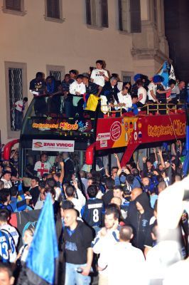 FOTO si VIDEO - cele mai TARI imagini de la petrecerea lui Inter 17!_52