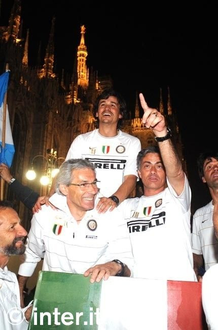 FOTO si VIDEO - cele mai TARI imagini de la petrecerea lui Inter 17!_69