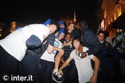 FOTO si VIDEO - cele mai TARI imagini de la petrecerea lui Inter 17!_88