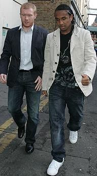 Jucatorii lui Manchester United au sarbatorit castigarea campionatului la un restaurant italian!_5