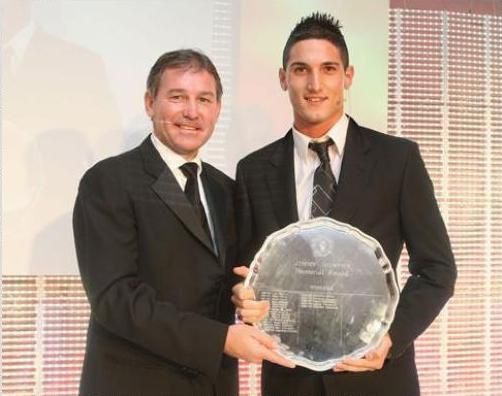 Fanii si jucatorii lui Manchester au decis: Nemanja VIDIC, jucatorul anului!_4