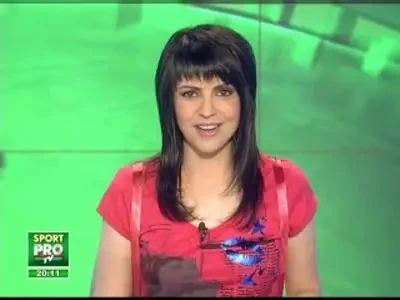 Si-a folosit gheata pe post de telefon mobil! VEZI&nbsp;cum se bucura el mai inventiv fotbalist!&nbsp;