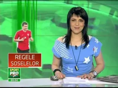 SUPER&nbsp;VIDEO: Masina lui Tamas, aspirator de ...barbati: Sunt pe invers!