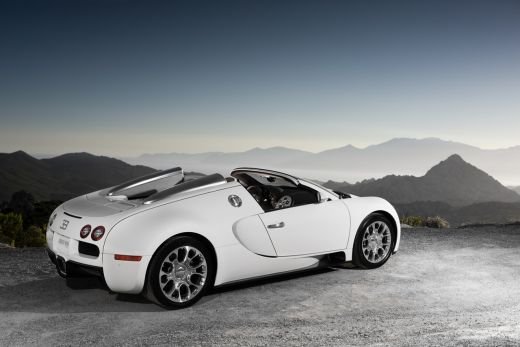 Cadoul perfect pentru C. Ronaldo daca bate la Roma: Bugatti Grand Sport de 1,4 milioane de euro!_10