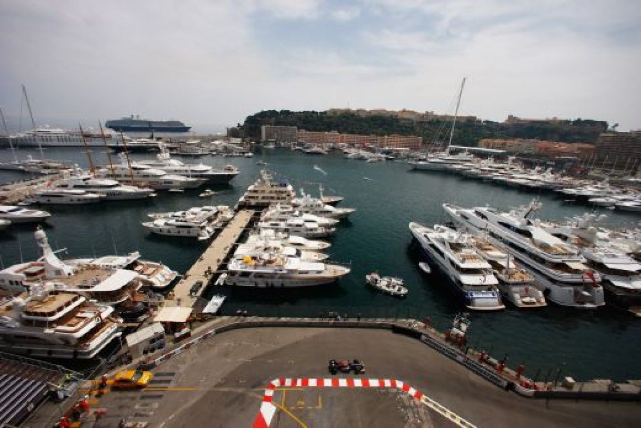 Raikkonen, aproape de pole-position in Monaco_7