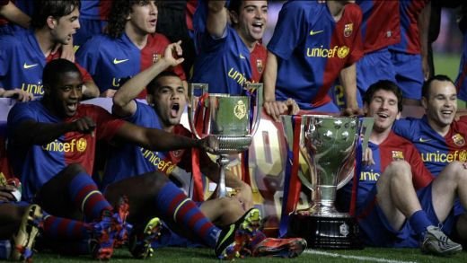 VIDEO! Nebunie la Barcelona! Messi a prezentat trofeul de campioni: 