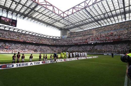 Omul cu care s-au batut Hagi, Laca sau Dan Petrescu - Paolo Maldini se retrage din fotbal! Vezi ce a insemnat Maldini pentru Milan:_33