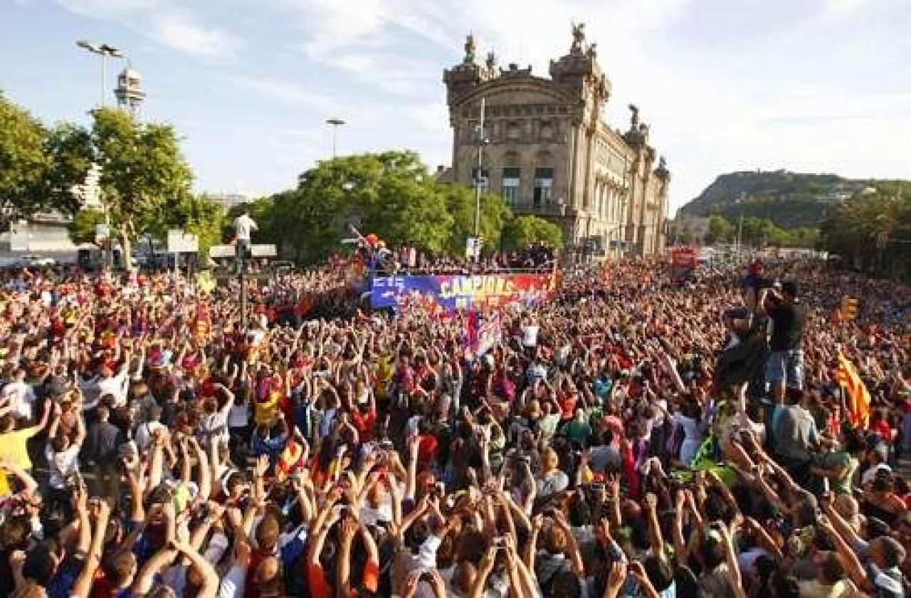 Messi a fost votat cel mai bun jucator din UCL! VIDEO: imagini cu nebunia de la Barcelona_5