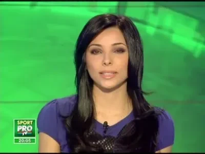 MM: "Dinu sa se uite pe youtube sa vada de ce e in stare Elton!"