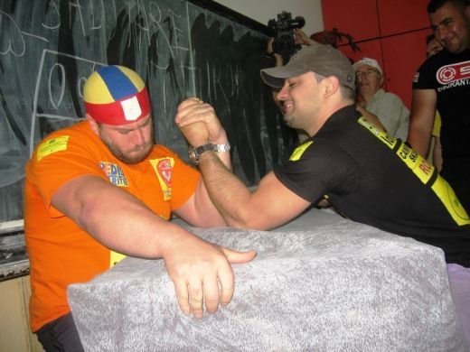 Este sigur! Oncescu si Valahu merg la CE de skandenberg! VEZI O SUPER galerie FOTO:_10