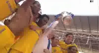 VIDEO Offside la Drogba! Vezi cum a sarbatorit castigarea Cupei :))