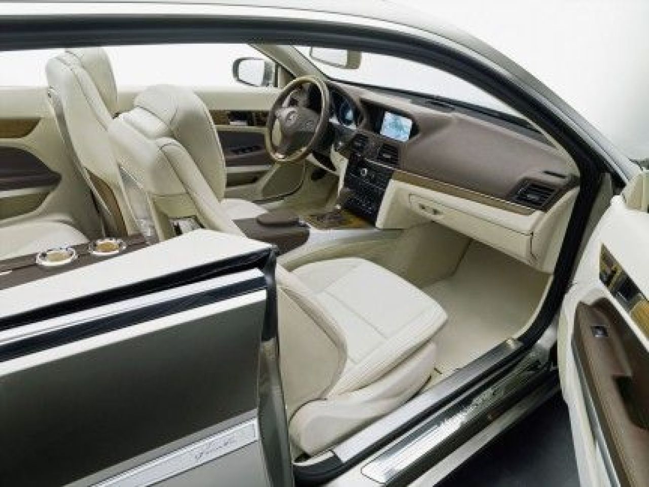 Mercedes: unda verde pentru modelul E-Klasse Shooting Brake?_7