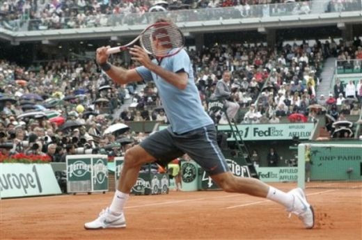 Federer in lacrimi! A castigat primul sau Roland Garros in finala cu Soderling!_3