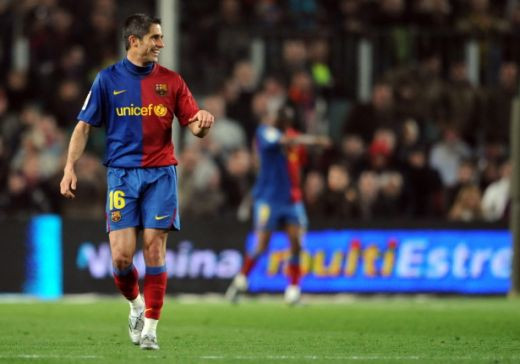 Sylvinho, un DOMN isi ia ADIO! Vezi cele mai tari 30 de poze cu Sylvinho in tricoul Barcelonei!_14