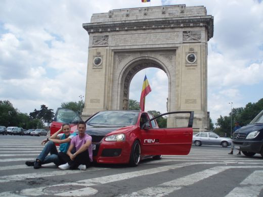 Vezi un super Volkswagen Golf GTI cu motor 2 l turbo si 350 CP, sambata, ProMotor, ora 12:30, la Pro TV. _3