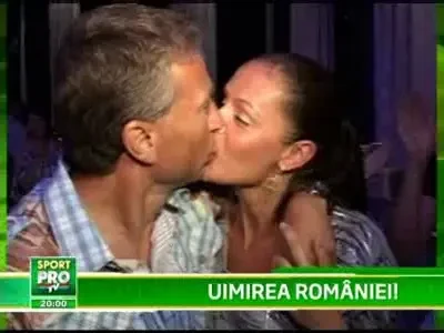 Chelsea Uimirea Urziceni! Vezi ce cadouri a primit Dan Petrescu de la Sport.ro!