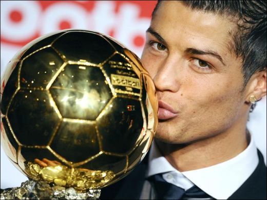 Ronaldo socheaza: