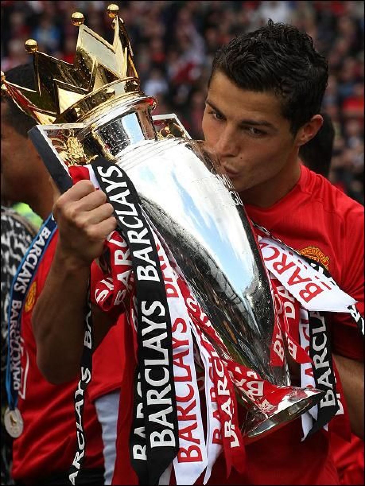 Ronaldo socheaza: