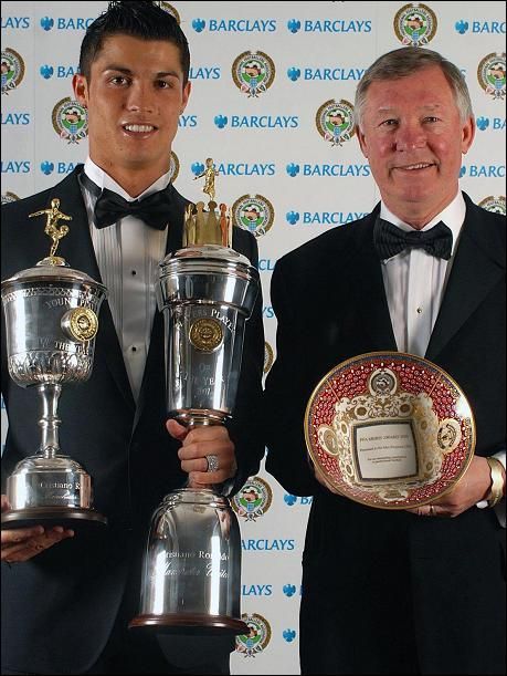 Ronaldo socheaza: