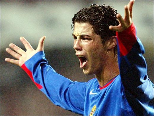 Ronaldo socheaza: