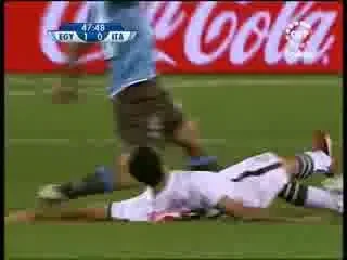 Oops! Gattuso a ramas in chiloti pe teren la meciul cu Egipt!