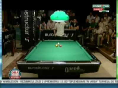 Invata Trickshot cu Gabi Visoiu! Vezi aici ce scheme a facut la Internationalele de biliard