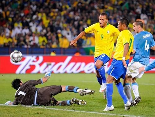 UMILINTA! Italia distrusa de Brazilia: 0-3, afara de la Cupa Confederatiilor!_14