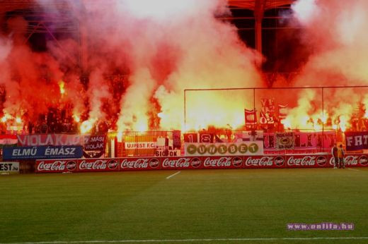 Ujpest, cea mai veche echipa din Ungaria! CLICK aici pentru mai multe informatii!_16