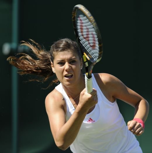 FOTO: Sorana, sarcina criminala in turul III la Wimbledon! Joaca cu Azarenka, favorita nr 8!_4