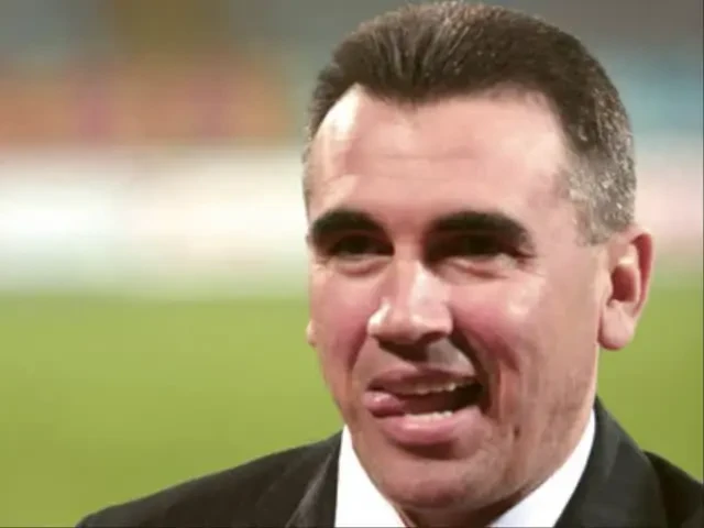 In ritm de Hip - Hop!&nbsp;SUPER&nbsp;Video Penescu Nu stiu, nu stiu! :)