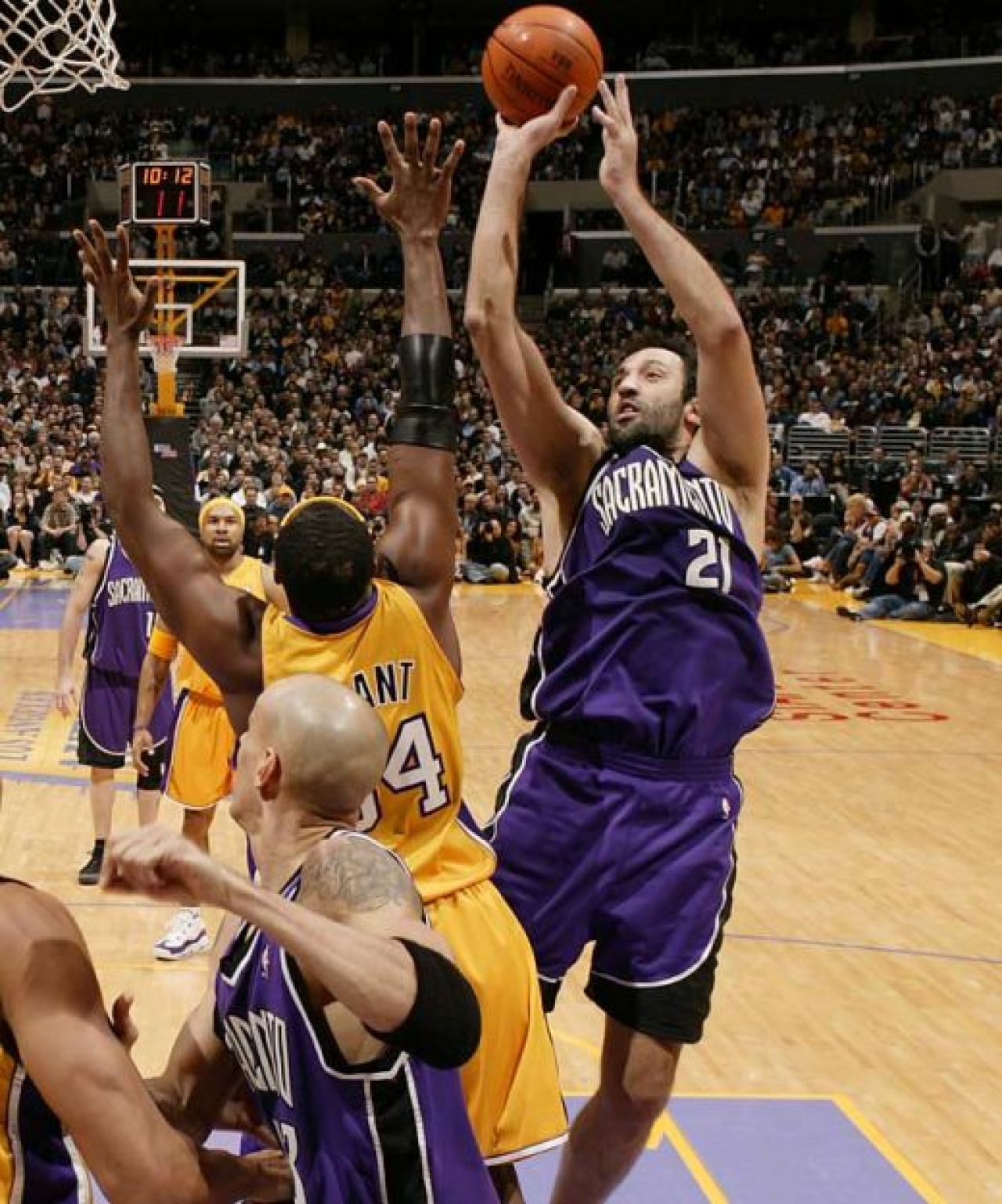 FOTO: Cele mai tari 30 de talente descoperite in istoria NBA-ului!_9