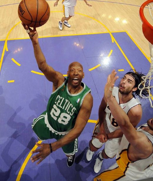 FOTO: Cele mai tari 30 de talente descoperite in istoria NBA-ului!_35