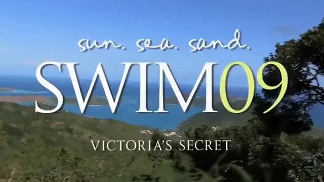 FOTO&nbsp; HOT / Se schimba generatiile la Victoria s Secret!