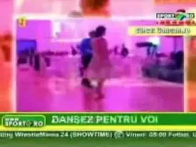 Vezi cum dansa Gigi Becali pe muzica lui Michael Jackson