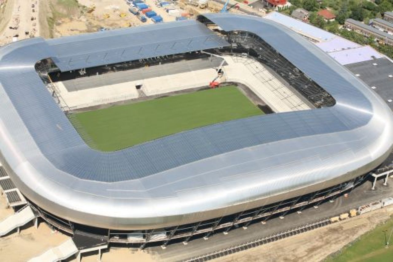 FOTO: Aici va juca Unirea Urziceni meciurile din Liga!_10