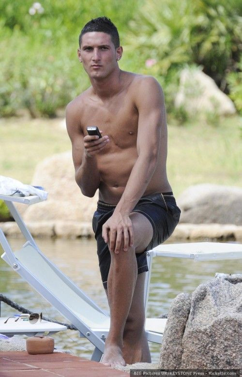 Federico Macheda: urmasul si sosia lui Ronaldo de la Manchester!_13