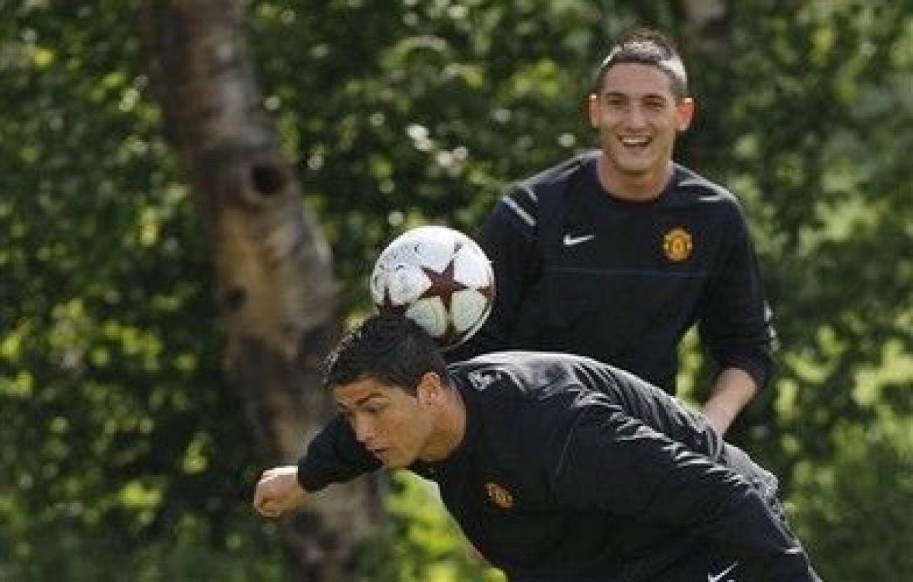 Federico Macheda: urmasul si sosia lui Ronaldo de la Manchester!_18