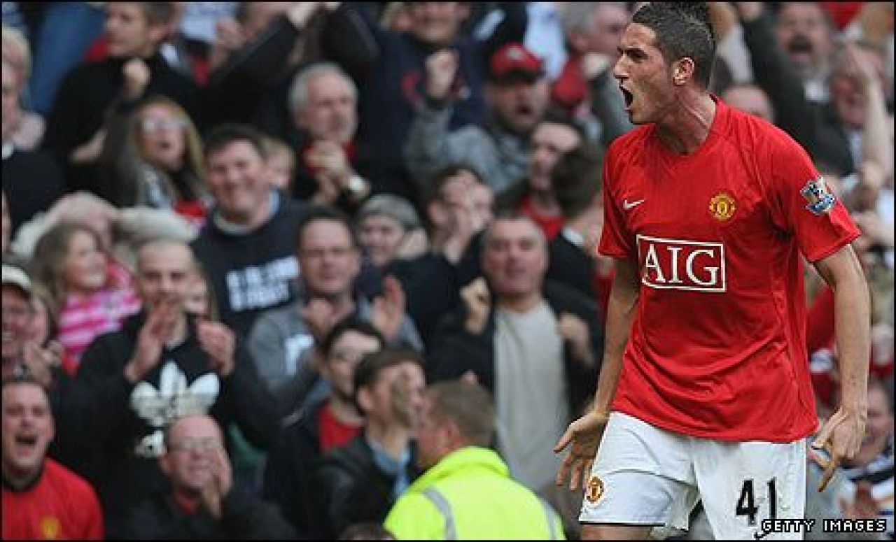 Federico Macheda: urmasul si sosia lui Ronaldo de la Manchester!_22