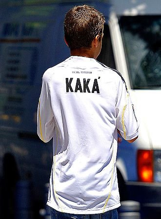 Marti, 21:30 LIVE VIDEO Prezentarea lui Kaka la Real, pe Sport.ro si www.sport.ro!_10
