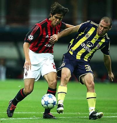 Marti, 21:30 LIVE VIDEO Prezentarea lui Kaka la Real, pe Sport.ro si www.sport.ro!_51