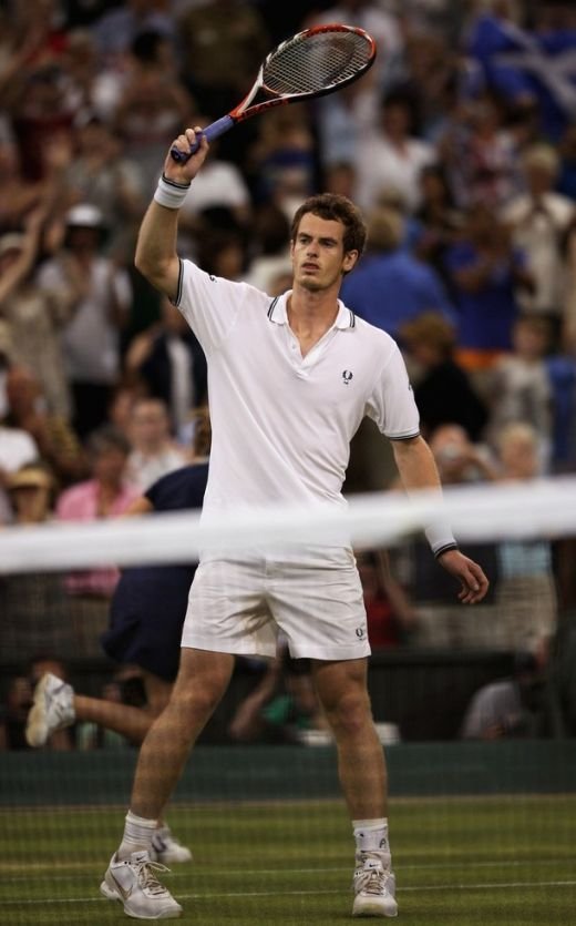 Istorie la Wimbledon: S-a jucat pentru prima data cu terenul acoperit! Imagini UNICE_7