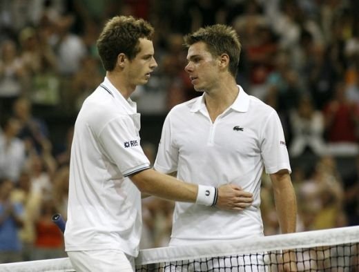 Istorie la Wimbledon: S-a jucat pentru prima data cu terenul acoperit! Imagini UNICE_9