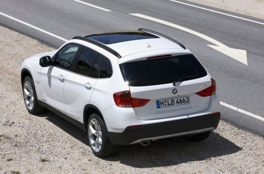 FOTO si VIDEO: Vezi primele imagini oficiale cu BMW X1!_7