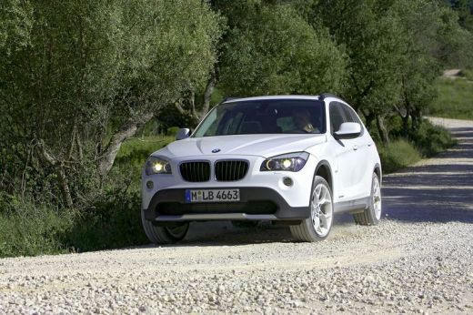 FOTO si VIDEO: Vezi primele imagini oficiale cu BMW X1!_26